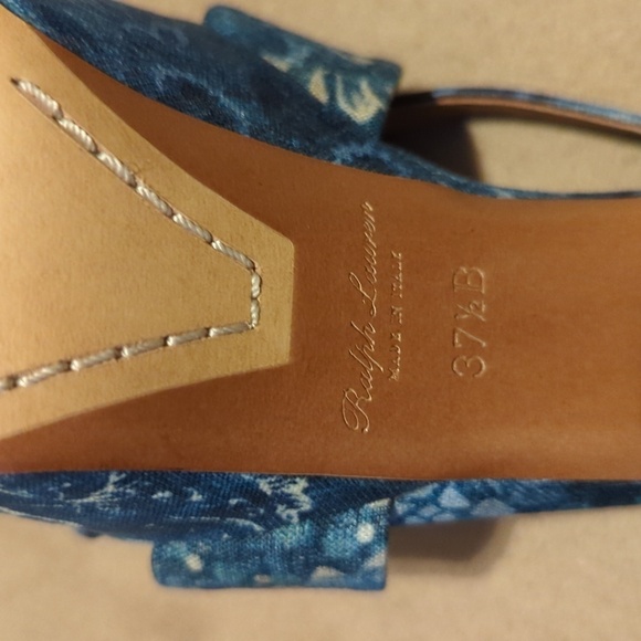 Ralph Lauren Purple Label Women's pumps/heels. Size 37.5 - Picture 6 of 10